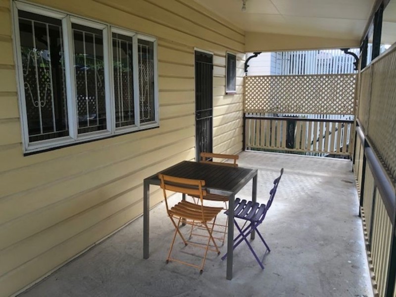 28 Palmerston Street, Annerley QLD 4103