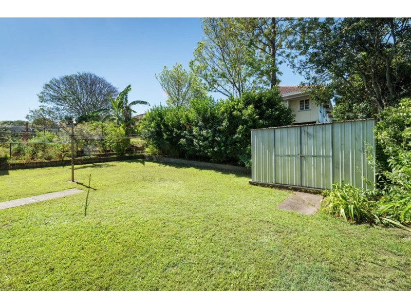 28A Palmerston Street, Annerley QLD 4103