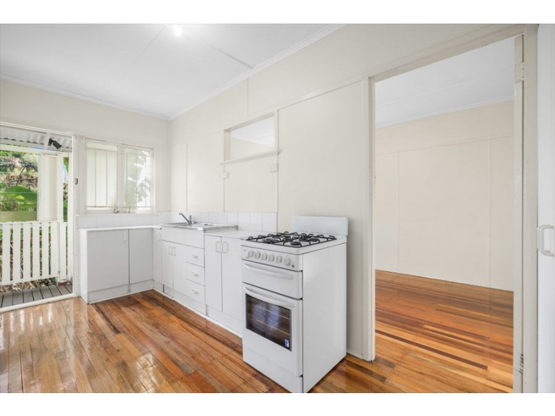 2 75 Gloucester Street, Woolloongabba QLD 4102