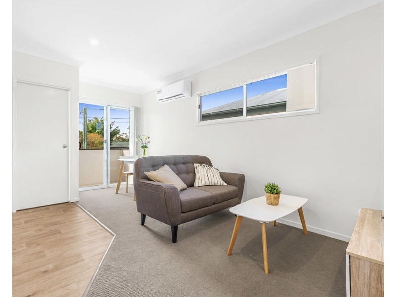 4/236a Stradbroke Avenue, Wynnum QLD 4178