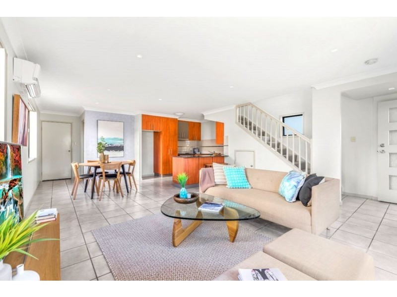 2/139 York Street, Nundah QLD 4012