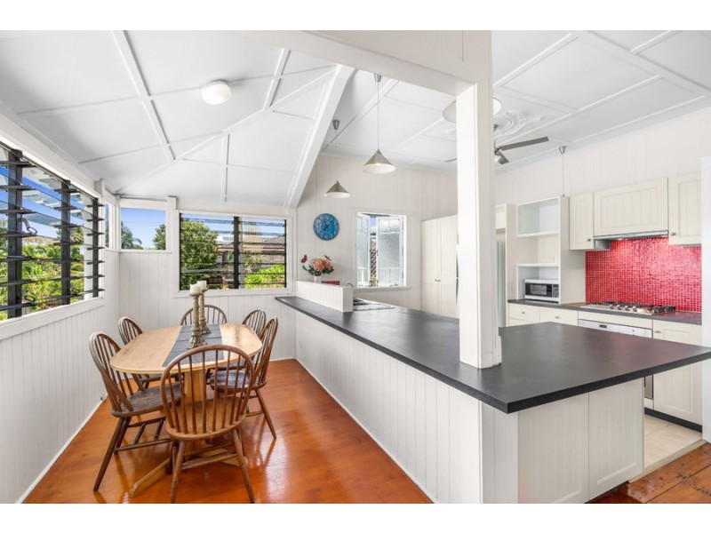 32 Lochaber Street, Dutton Park QLD 4102