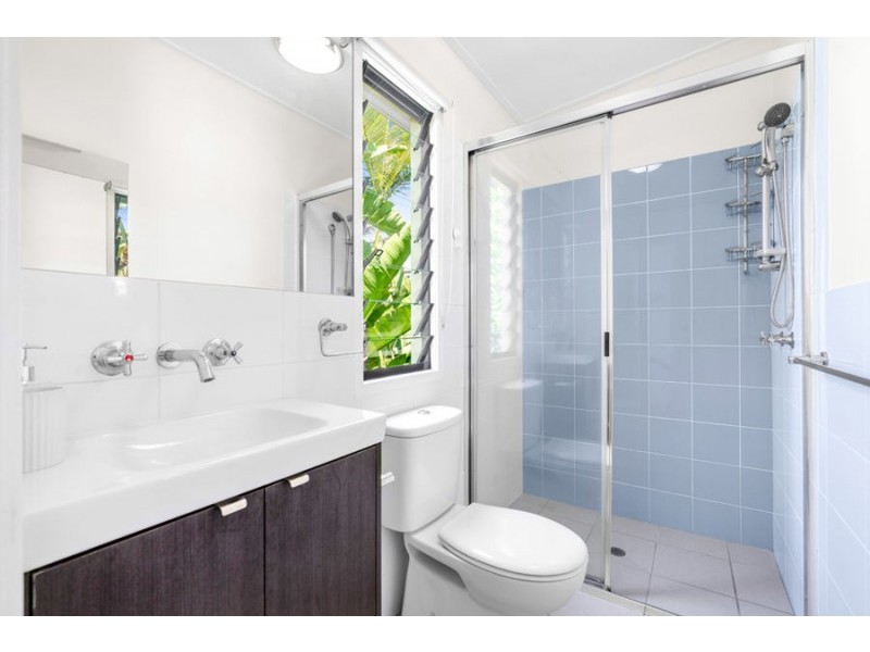 32 Lochaber Street, Dutton Park QLD 4102