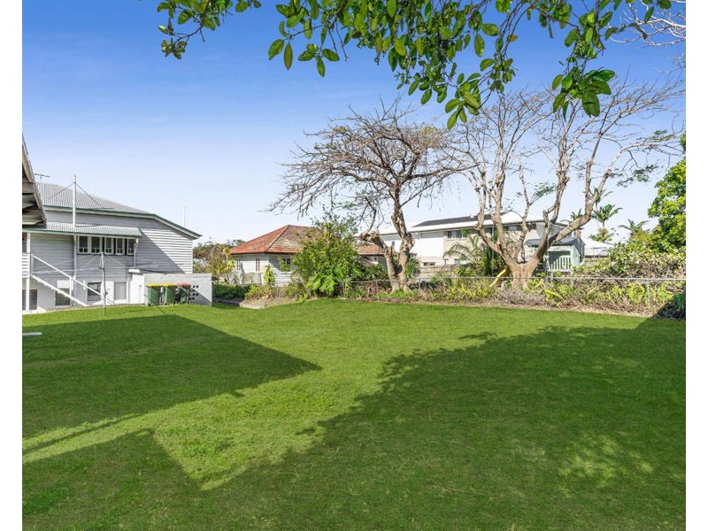 2/22 Fisher Street, Manly QLD 4179