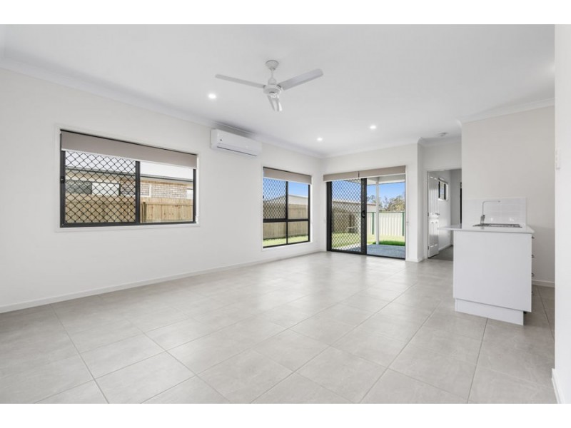 1/32D Evergreen Avenue, Loganlea QLD 4131