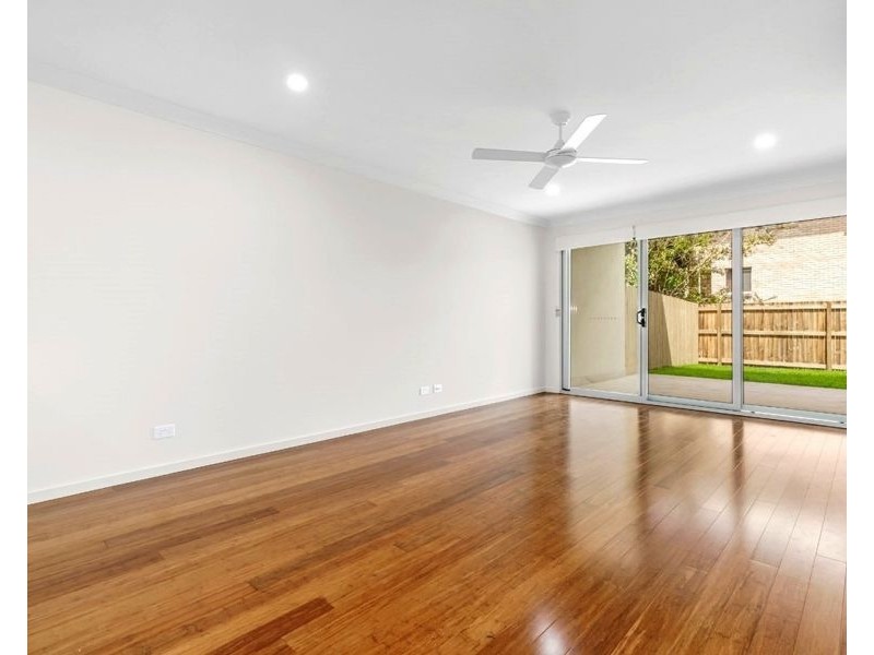 1/17 Dowar Street, Coorparoo QLD 4151