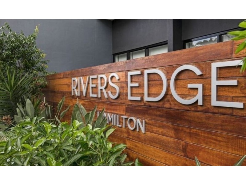906/8 Hunt Street, Hamilton QLD 4007