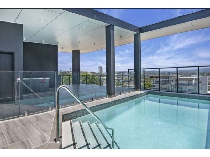 906/8 Hunt Street, Hamilton QLD 4007