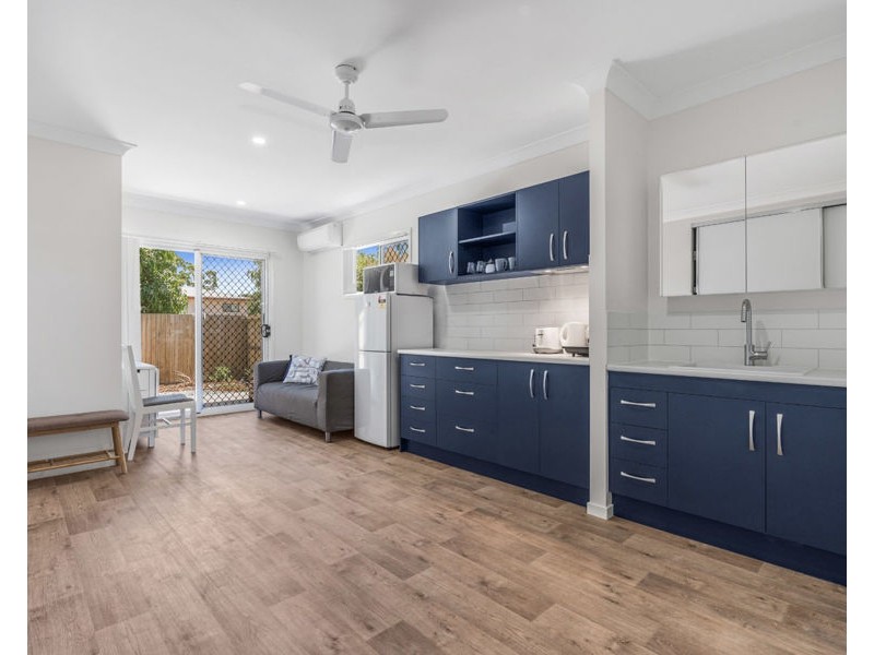 4/27a Hemmant Tingalpa Road, Hemmant QLD 4174