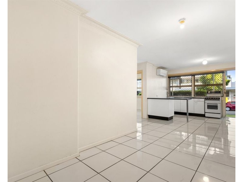 1/16 Isedale Street, Wooloowin QLD 4030