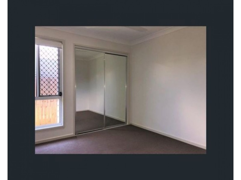 1/17 Foster Circuit, Hillcrest QLD 4118