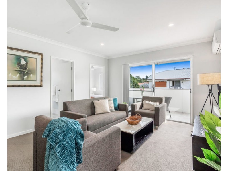 2/15 Wilde Street, Wynnum QLD 4178