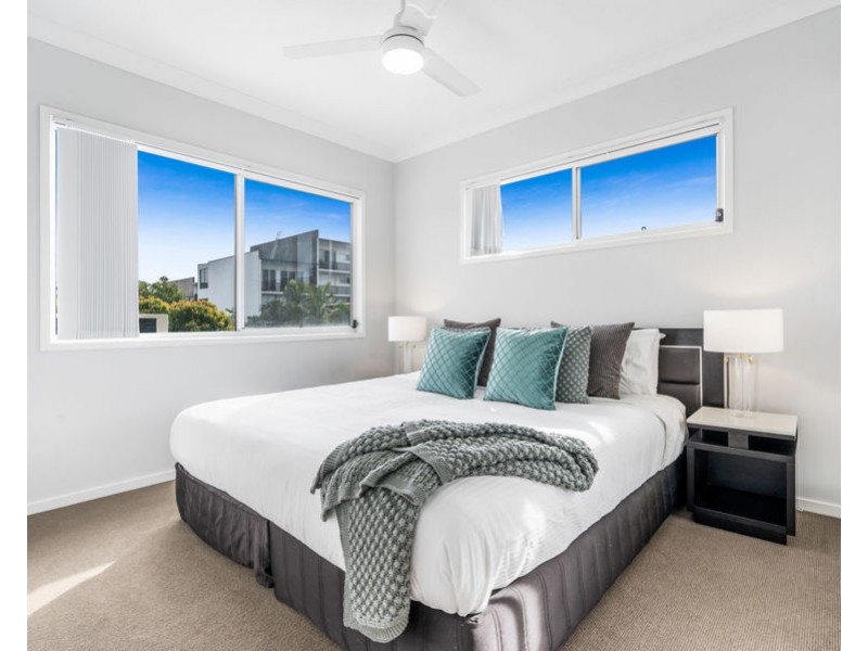 2/15 Wilde Street, Wynnum QLD 4178