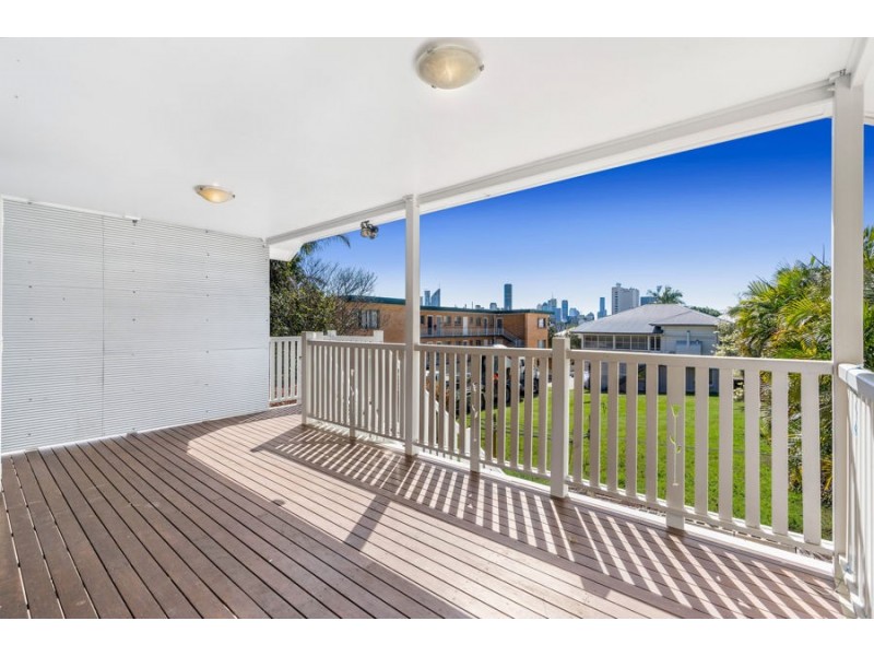32 Redfern Street, Woolloongabba QLD 4102