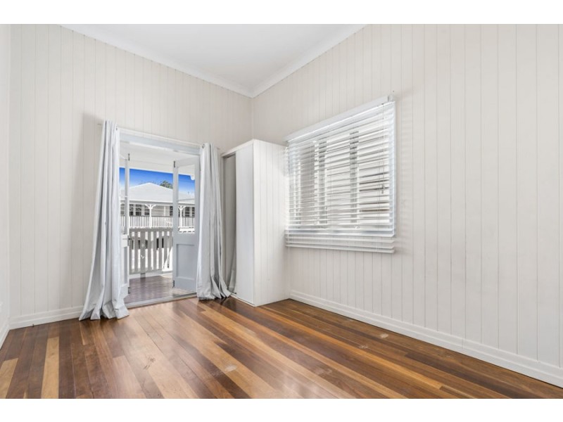 32 Redfern Street, Woolloongabba QLD 4102