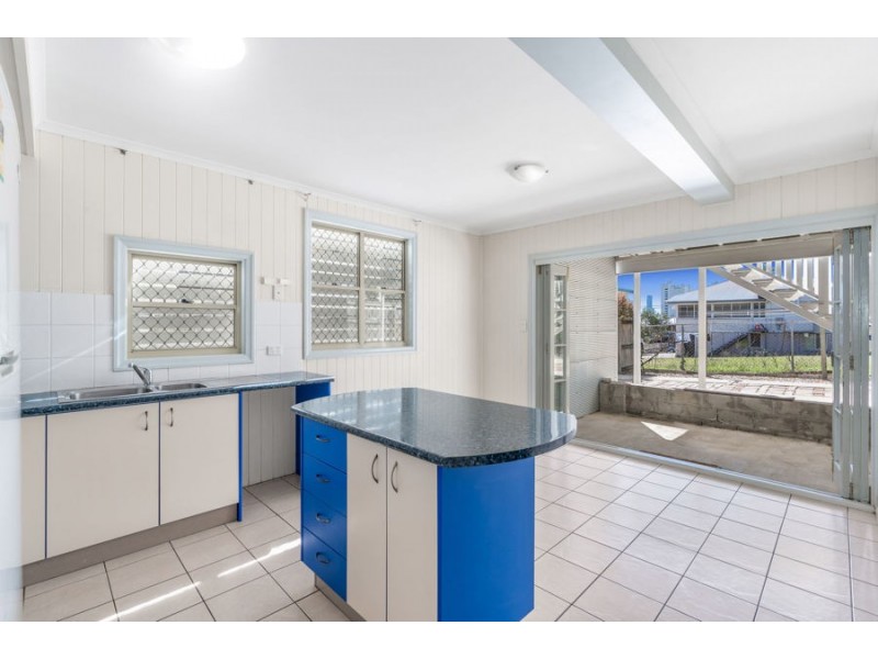 32 Redfern Street, Woolloongabba QLD 4102