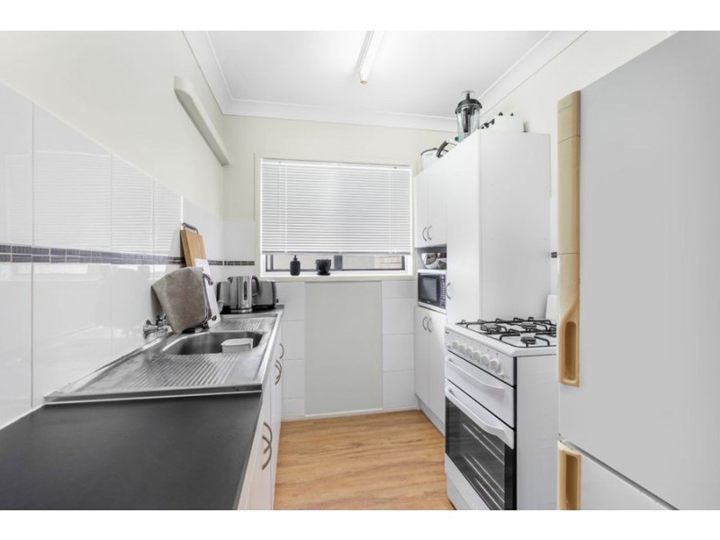 2/38 Victor Street, Holland Park QLD 4121