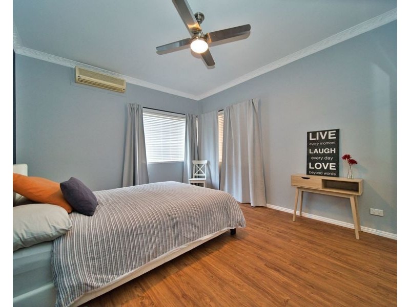 1/261 Webster Road, Stafford QLD 4053