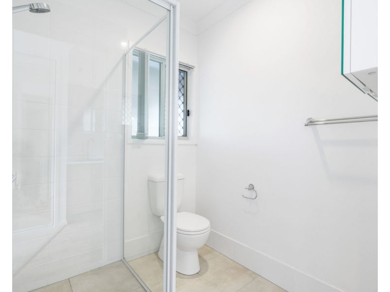 2/1036 Gympie Road, Chermside QLD 4032