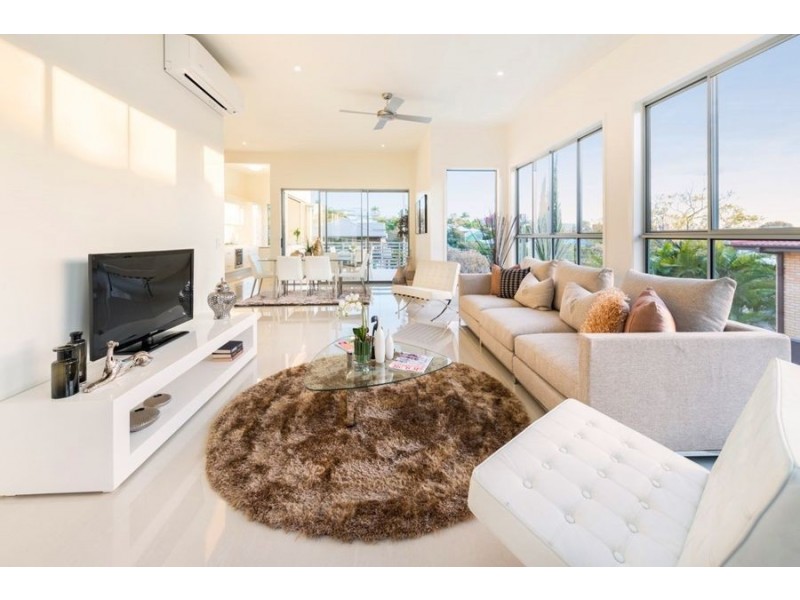 1/69 Forbes Street, Hawthorne QLD 4171