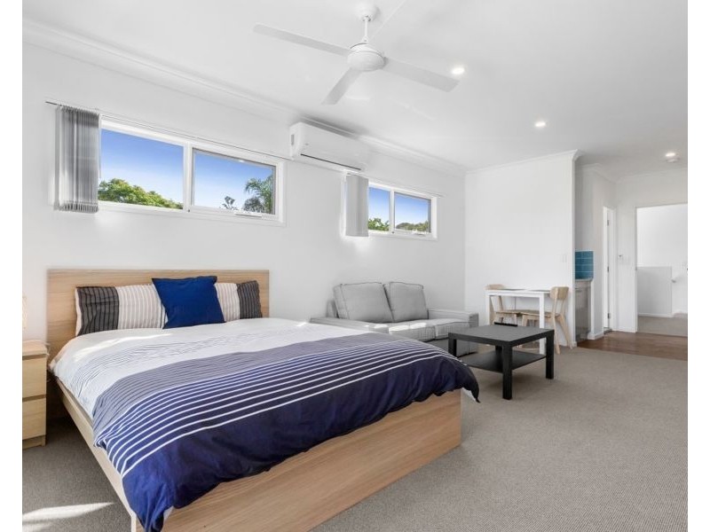 2/71 OConnor Street, Oxley QLD 4075