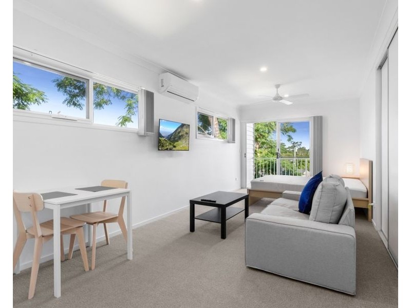 2/71 OConnor Street, Oxley QLD 4075