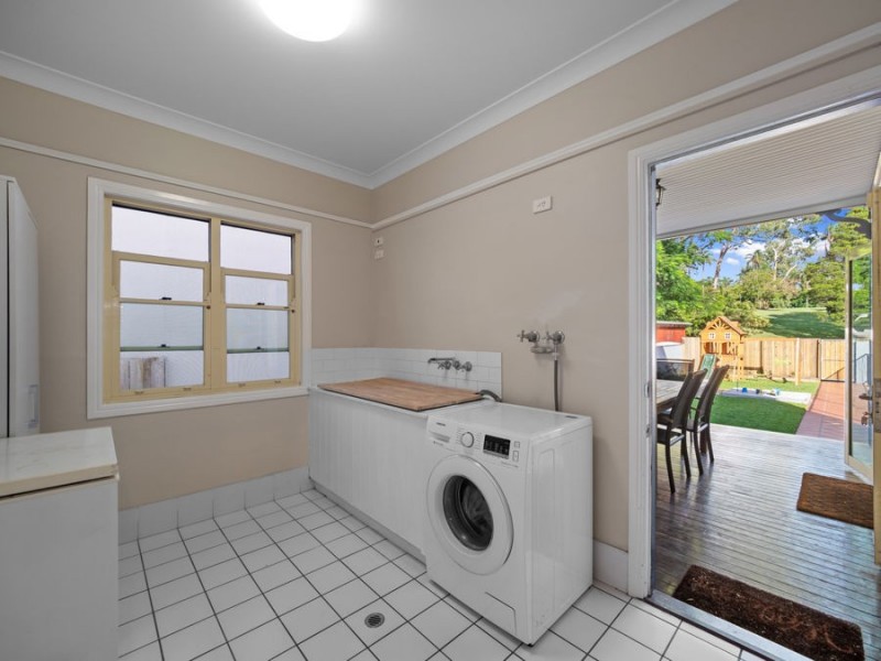 16 Eskgrove Street, East Brisbane QLD 4169