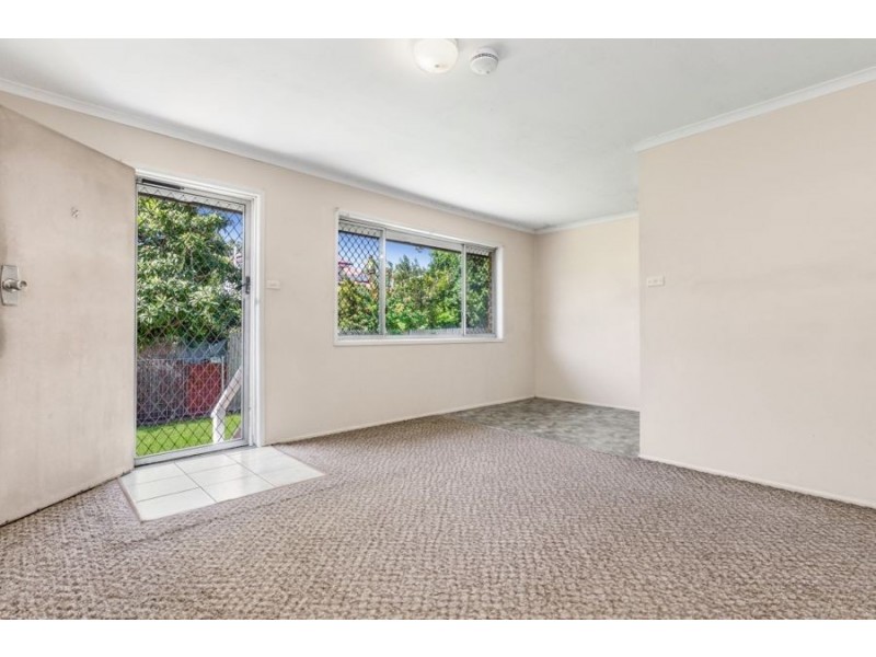 2/47 Victoria Terrace, Annerley QLD 4103
