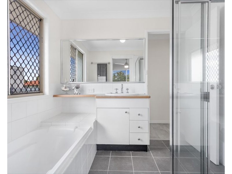 2/36 Musgrave Road, Banyo QLD 4014