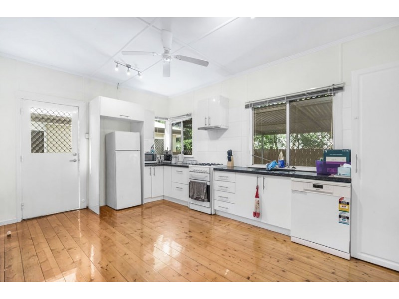 8 Aplin Street, Acacia Ridge QLD 4110