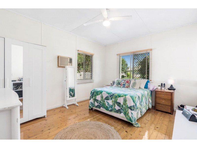 8 Aplin Street, Acacia Ridge QLD 4110