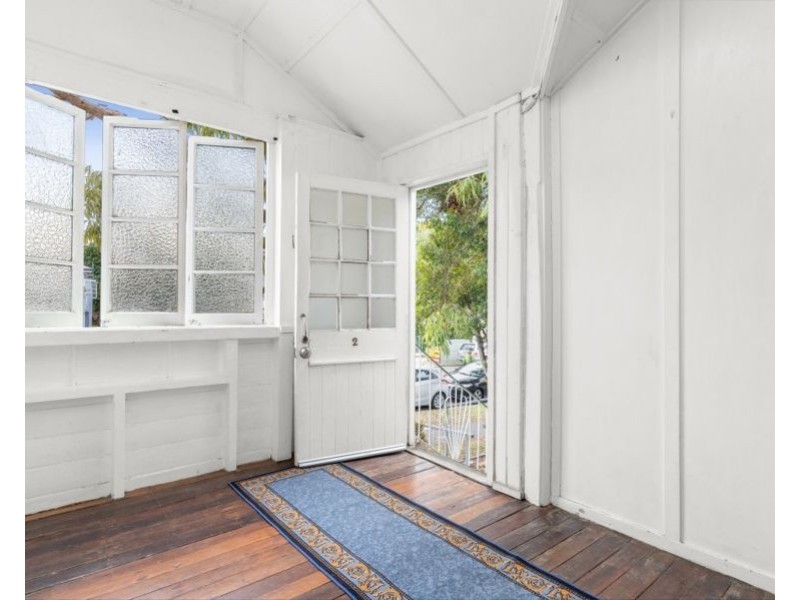 2/83 Buranda Street, Woolloongabba QLD 4102