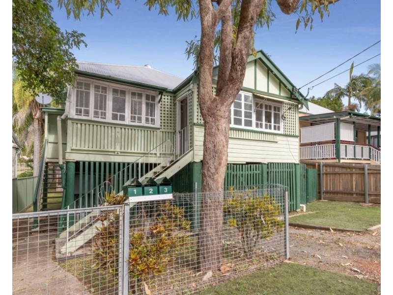 2/83 Buranda Street, Woolloongabba QLD 4102