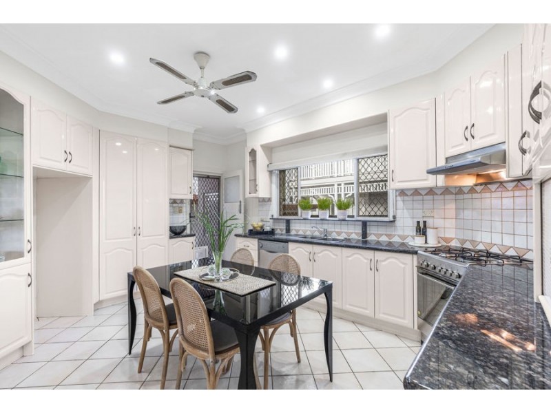 36 Jamieson Street, Bulimba QLD 4171