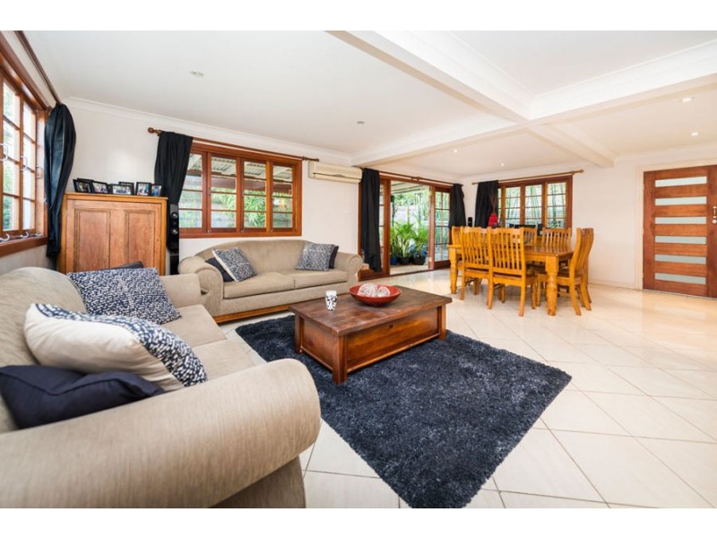 30a Katoomba Avenue, Hawthorne QLD 4171