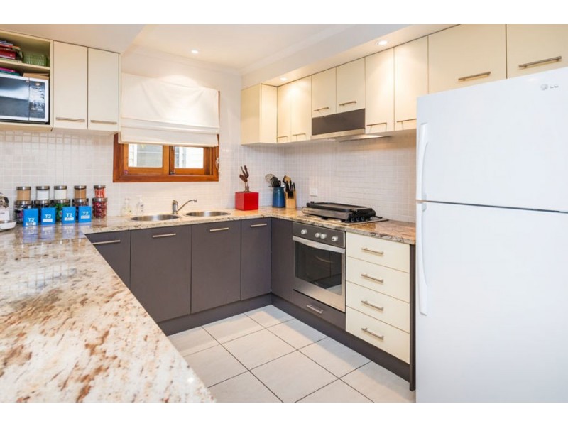 30a Katoomba Avenue, Hawthorne QLD 4171