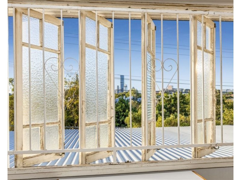 2/25 Park Road West, Dutton Park QLD 4102