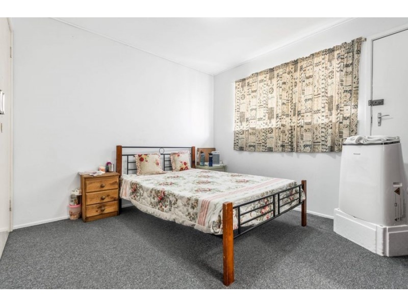 1715 LOGAN ROAD, Upper Mount Gravatt QLD 4122