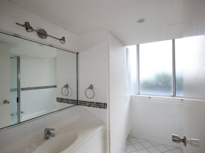 9/8 Doris Street, West End QLD 4101