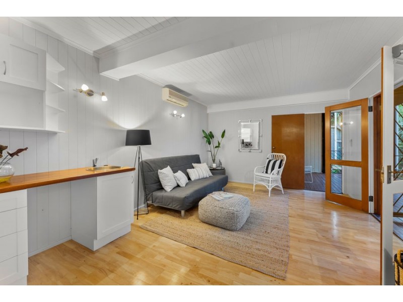 14 View Crescent, Arana Hills QLD 4054