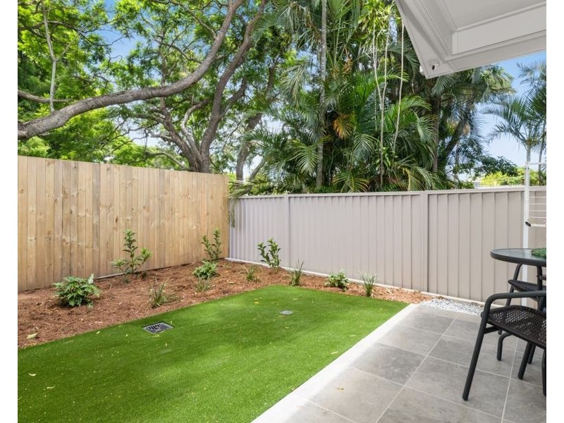 4/9 Gladstone Street, Brighton QLD 4017
