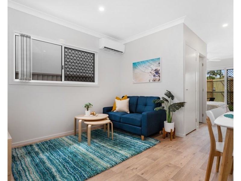 4/9 Gladstone Street, Brighton QLD 4017