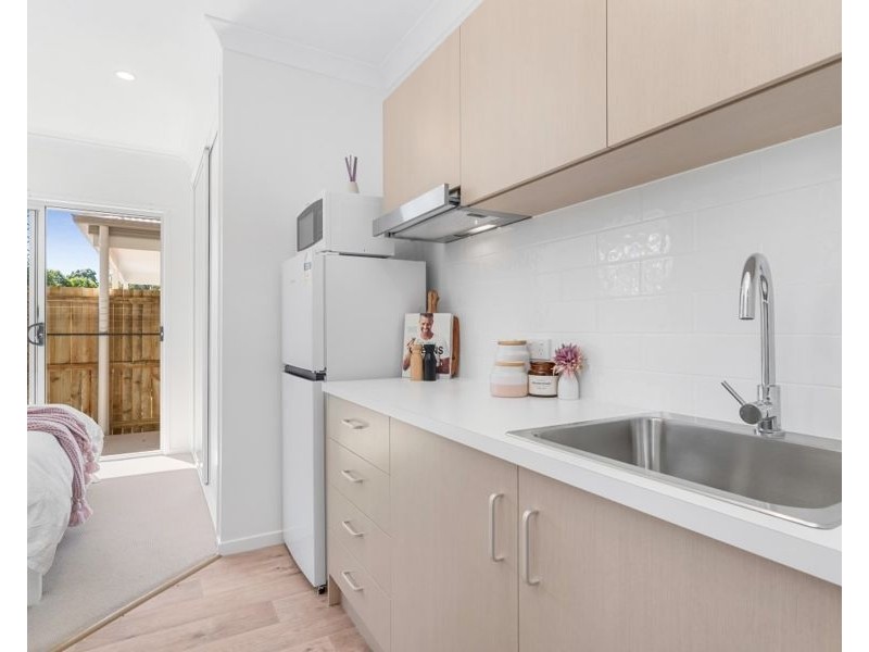 2/1034 Gympie Road, Chermside QLD 4032