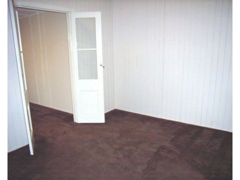 1/9 Woodford Street, Holland Park QLD 4121