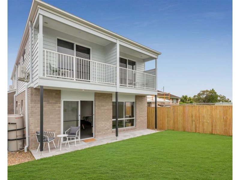 2/14 Nyleta Street, Coopers Plains QLD 4108