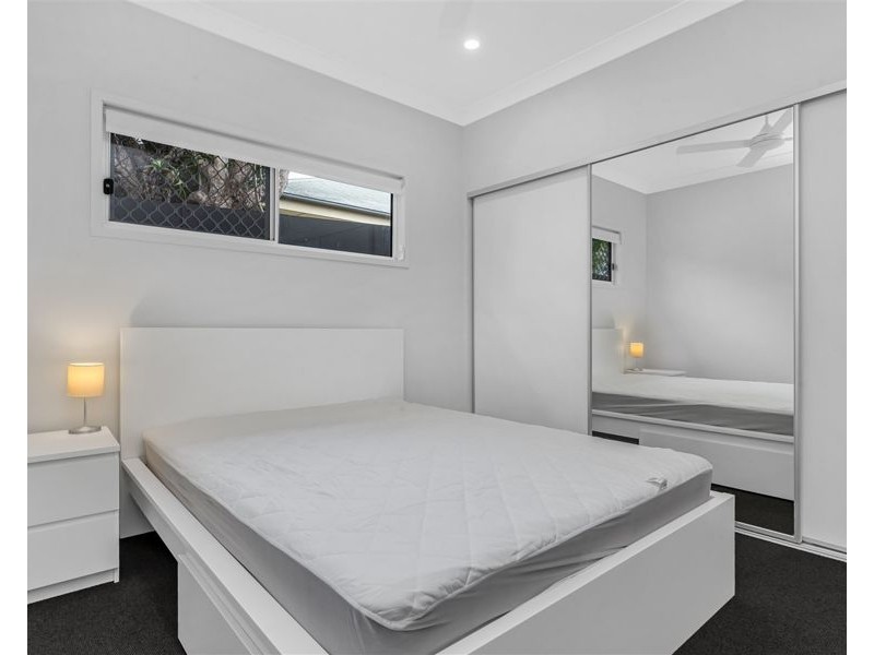 2/43 Bartholomew Street, Zillmere QLD 4034