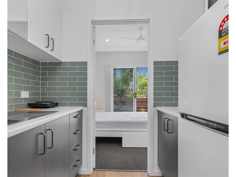 2/43 Bartholomew Street, Zillmere QLD 4034