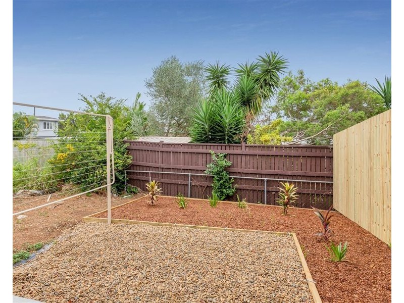 2/43 Bartholomew Street, Zillmere QLD 4034