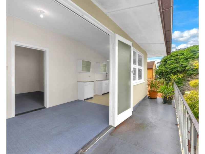 8/16 Isedale Street, Wooloowin QLD 4030
