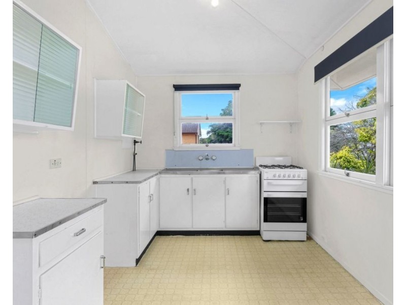 8/16 Isedale Street, Wooloowin QLD 4030